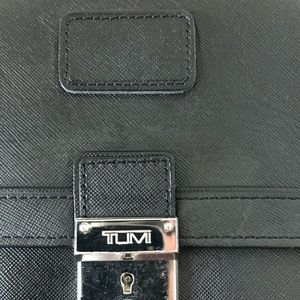 Tumi Black Leather Executive Portfolio Envolope